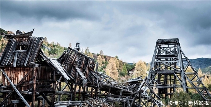  【白骨】世界上最难修的公路，1.7万人被埋在路基下当路基，5万