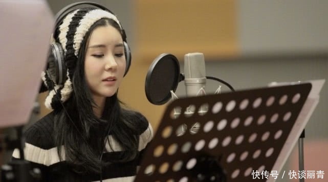 王雷看郑爽照片