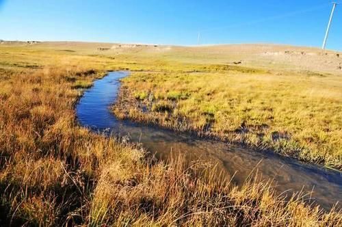 世界上最细长的河,最窄地方只有4厘米,小孩都走不过去