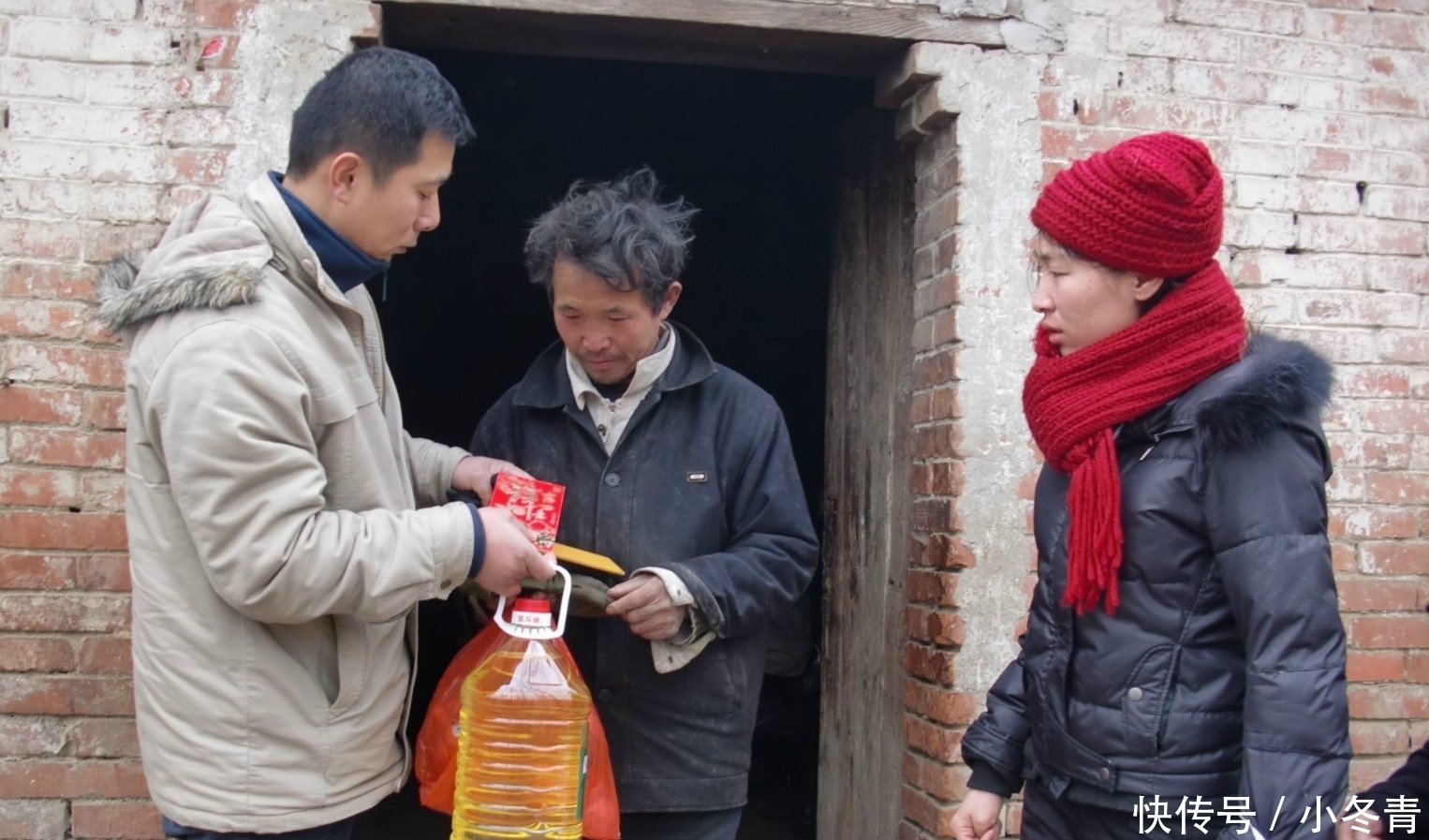  「穷人和富人」五年后的农村，还会有穷人吗？专家说了3句话，字