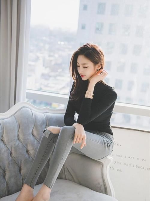  比例|韩国美女的黄金比例身材真好，穿上紧身牛仔裤真迷人，动人心魄！