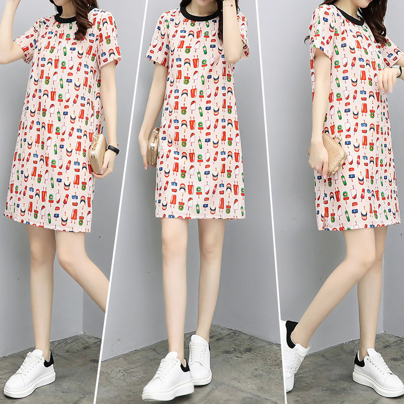 8月新出这款连衣裙，1米5矮个老婆穿，显高洋气，适合小个女人