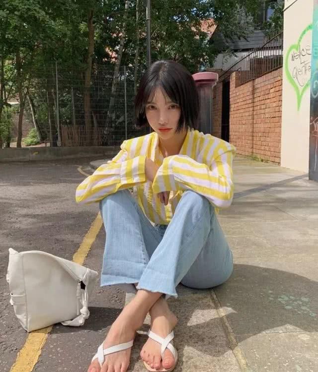  『时髦』春季 “衬衫＋半裙搭配”，“衬衫＋裤子搭配”，气质时髦不费力！