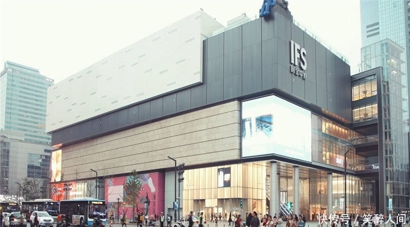 160亿建长沙最高楼：跻身中国十大高楼，长沙的玩乐天堂