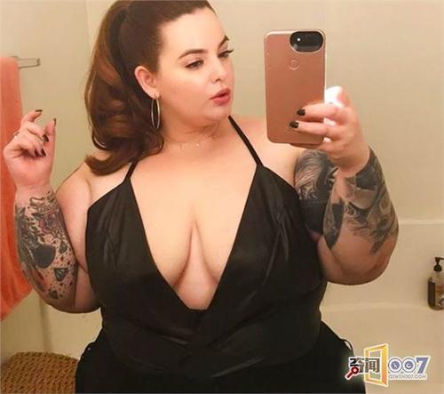 富商痴迷300多斤肥婆，网友：可以理解！