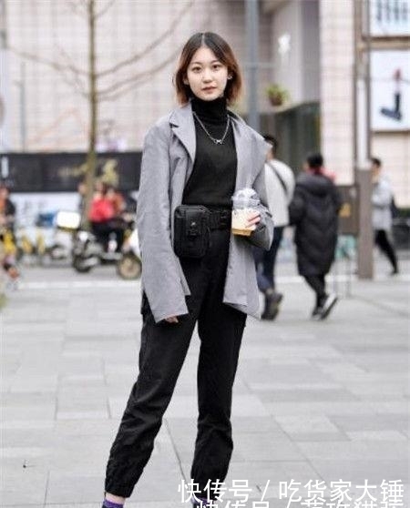  柔美：迷人靓丽的美女街拍：柔美娇俏的美女，青春动感魅力十足