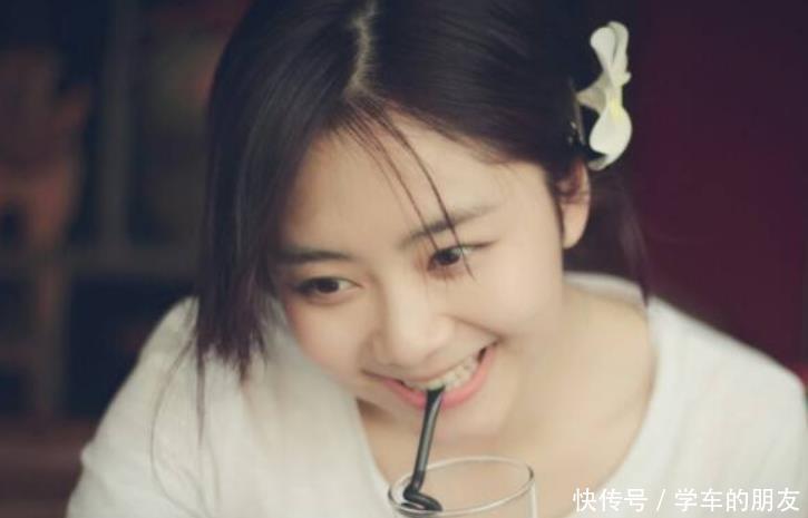  『眼神』你是“天生带妆脸”吗脸上有这4个特征，出门不用化妆也好看