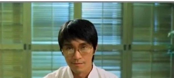 「主角」周星驰火后只给4个人当过配角，其中三部被误以为是主角，最后一位不争气！