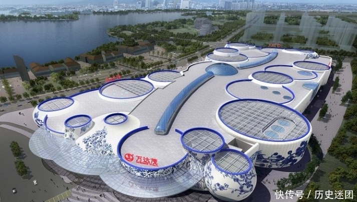 中国最“独特”的商场,王健林耗资400亿建造,网友:艺术品!