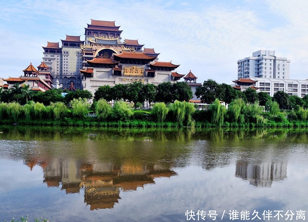 广西最奇怪的“宫殿”，前后花了20亿修建，却不知道投资人是谁！