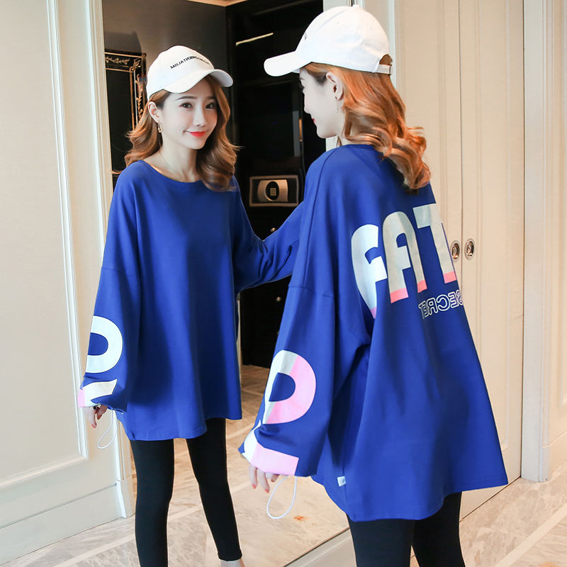 有一种裙，叫“卫衣裙”，上身确实美腻时髦，穿上超舒服