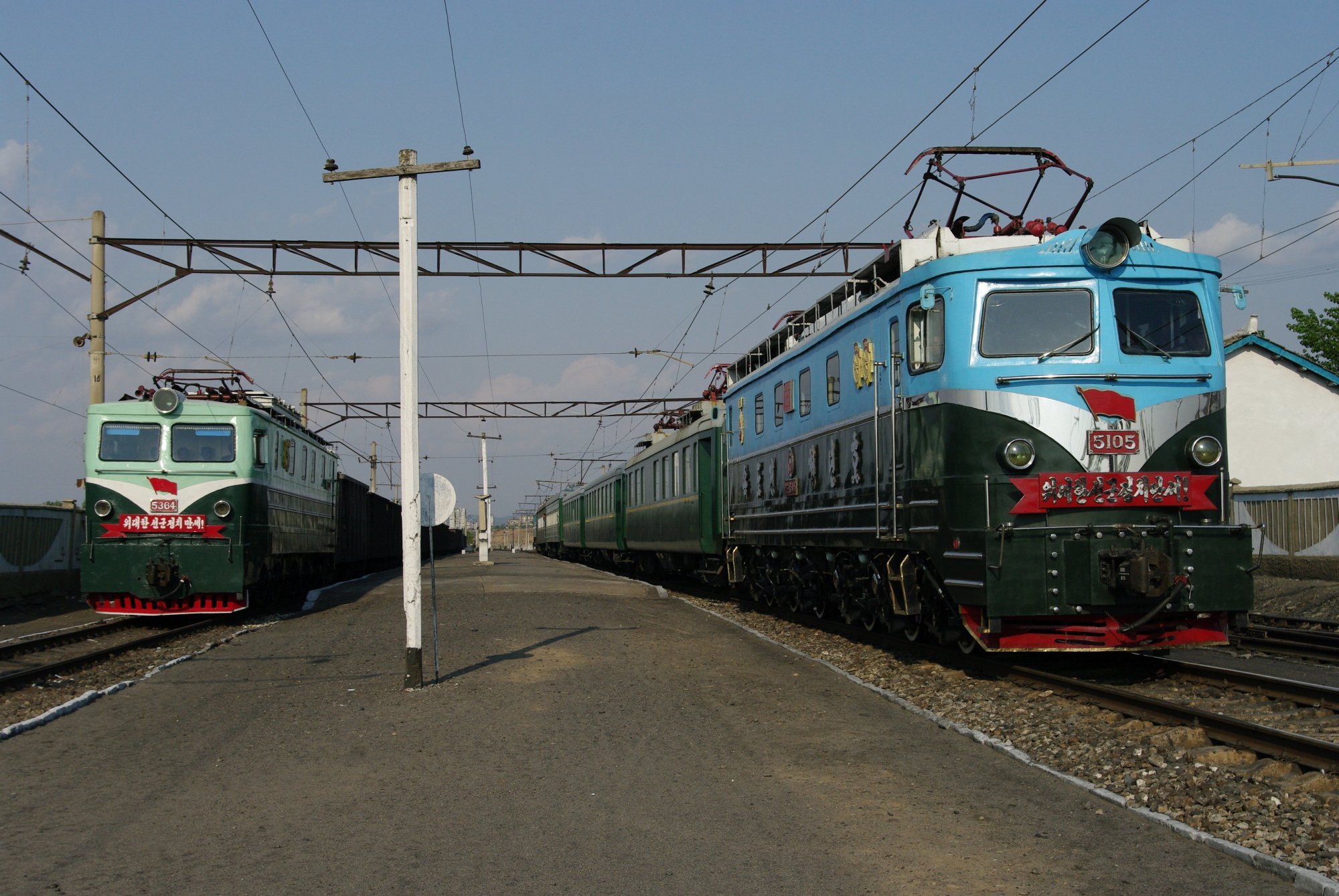 全球最孤独火车：仅一列车厢要开上万千米，停157站坐8天才到终点