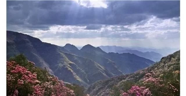 3个如同人间仙境的地方,去过一个没遗憾,全去过太幸福了【2020热门旅游景点】