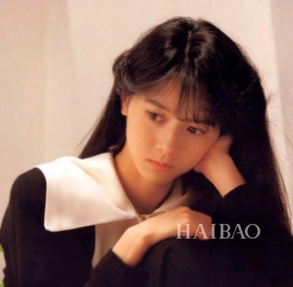 昭和时代少女偶像们的美貌太能打了吧，只知道山口百惠简直亏大了