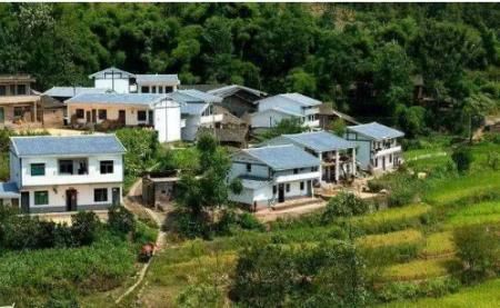  「条件」在农村，女孩能合法继承父母的宅基地吗？需符合什么条件？