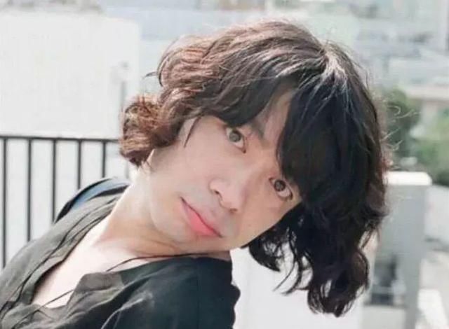 随时随地做发型，这支无线造型器简直是小仙女约会的救星！