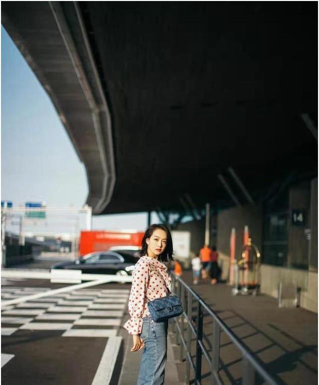  黑色高跟鞋@小个子女孩穿衣技巧,教你几招也能秒变女神