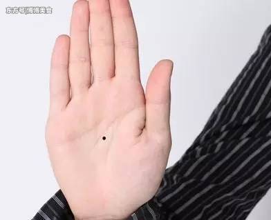 不论男女，手上没有这个东西，恭喜你癌细胞离你还很远