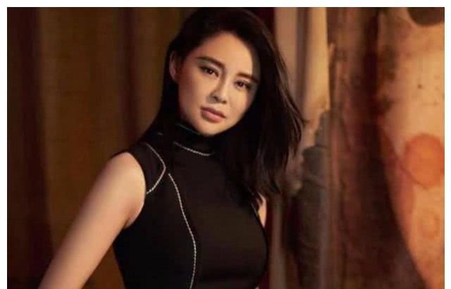 「关悦」她是知名演员,曾与丈夫同登春晚,结婚11年恩爱如初
