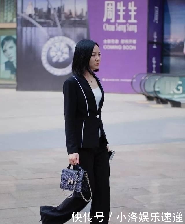 搭配一双高■高跟鞋魅力穿搭,秀出女性完美的姿态