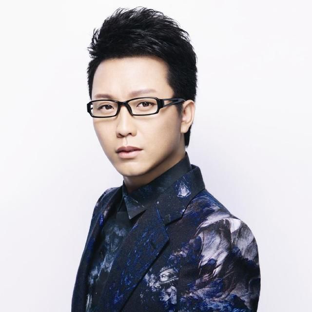 声援刘强东,怒怼“娘炮”,周立波被指蹭热度,炒作自己!