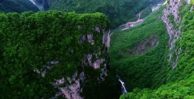 中国影像方志|恩施：大峡谷清江画廊美不胜收 土家族百米长宴歌声