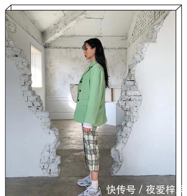  『下身搭配一』2020流行色来袭：牛油果绿色宣布OUT，“鼠尾草绿色”C位出道