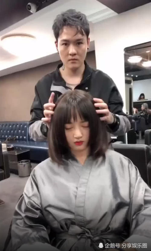 小奶猫妹子火了，理发师的一个骚操作，网友：神改造啊！