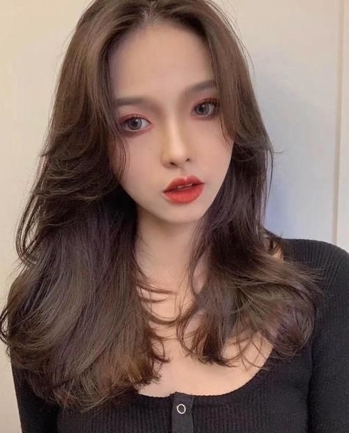  气质■想染发又想要低调？深色系发色一样显气质！