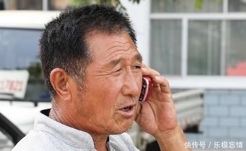  「任大叔」农民大叔种果树30年，曾一亩地亏1700元，农村大集找