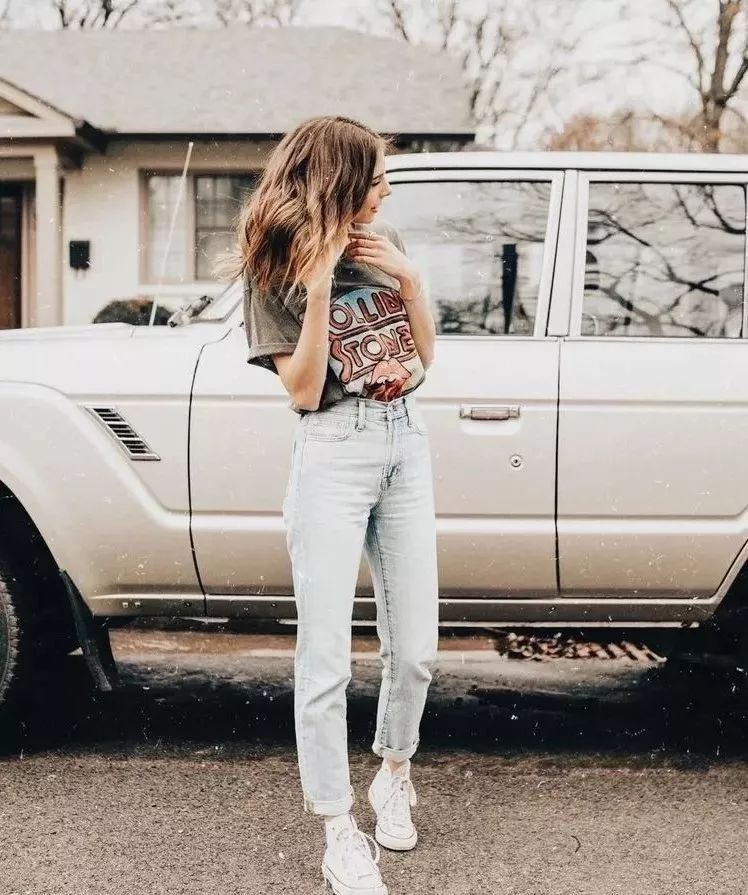 九分裤+运动鞋，才是入秋最潮搭配!!!