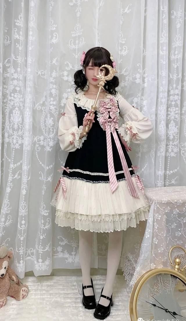  『小裙子』“Doll感”是什么？这样穿，你就是洋娃娃！