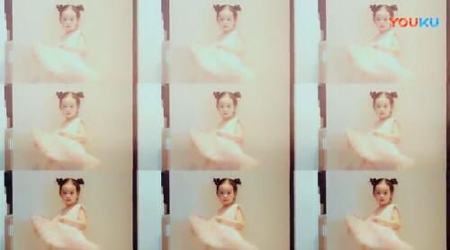 戚薇巴黎时装周看秀，三白眼比ab明显，没戴大美瞳有点认不出来！