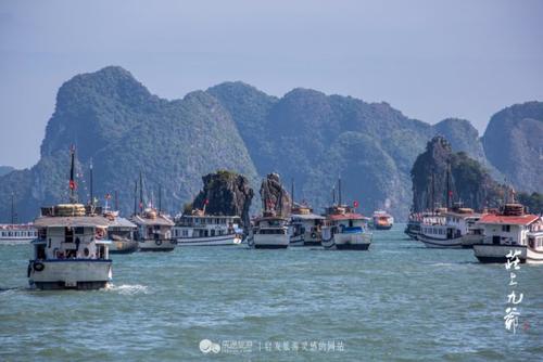 越南的下龙湾 不过是一趟盲人摸象般的旅行