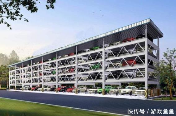 真是不可思议，停车场出现了“新型”车位，500个车位变800个