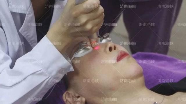  「脸上」一个女孩最干净的样子，就是脸上无“斑”