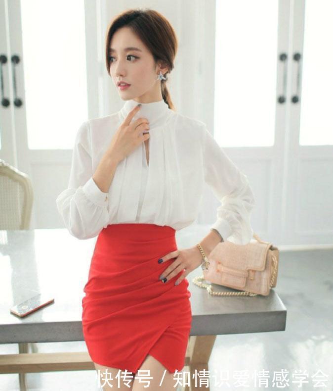 包臀裙尽显气质美女曼妙好身材,穿出曲线美