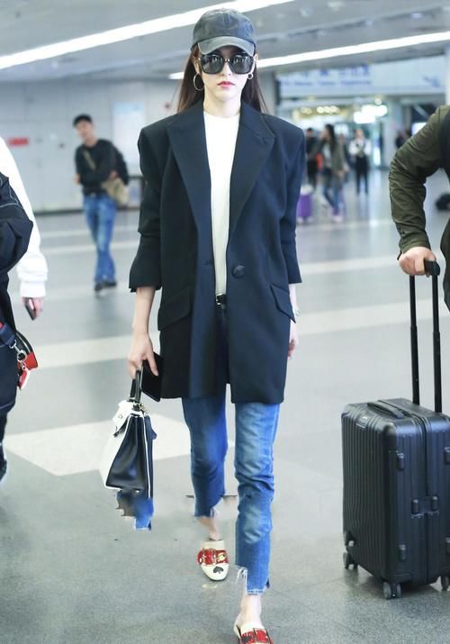 鞋王：“运动鞋”已经凉凉了，2020早春的“鞋王”是它！杨幂早安排上了