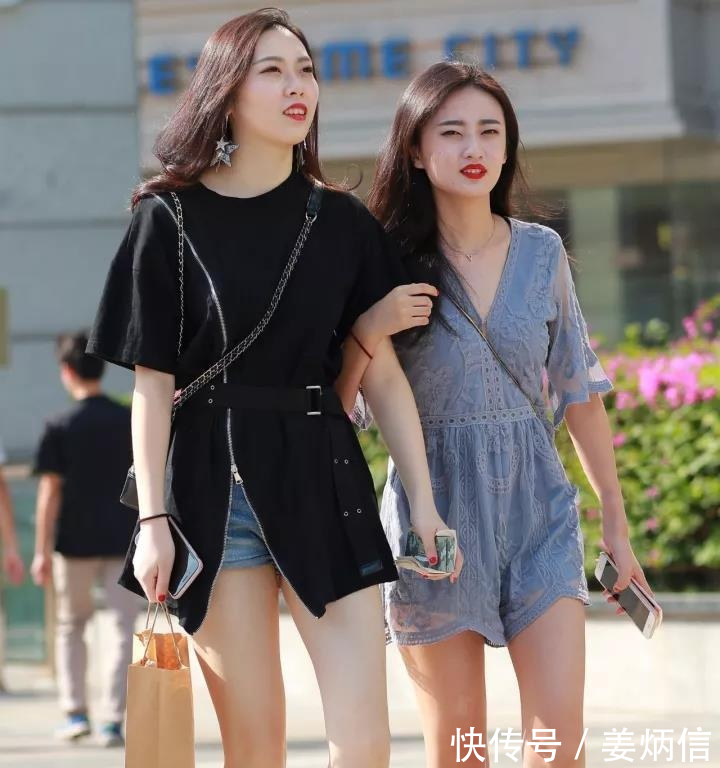 路人街拍，有身材有颜值的小姐姐穿裙子最好看，男人都想娶回家
