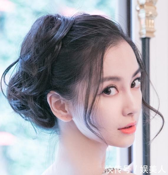 「女生」一个女生是否有气质,脸蛋不是关键,主要看这3个方面