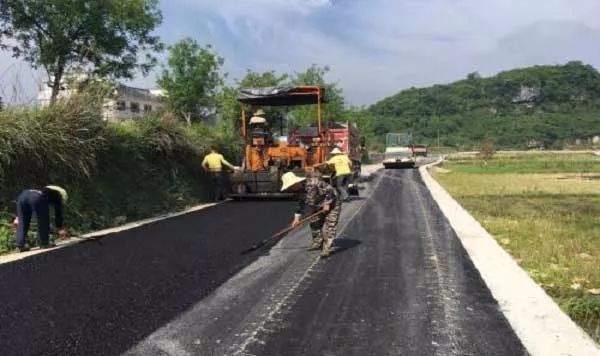 农村又一好消息，全国8亿农民将迎来6件大好事，还有多少农民不知
