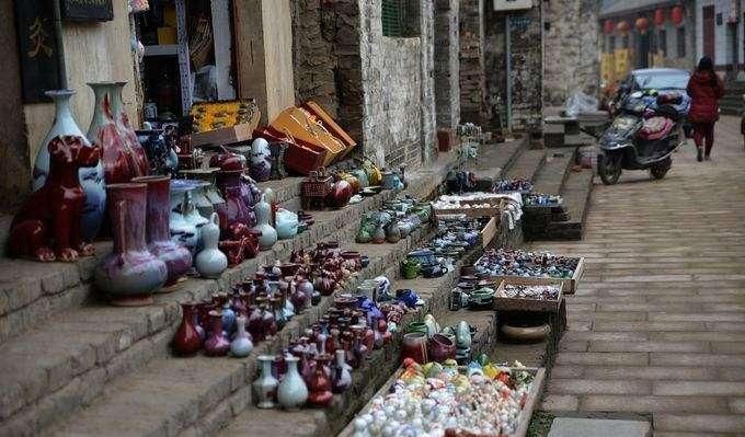 从河南郑州出发2小时, 竟藏了个绝美古镇! 物价便宜, 还不收门票