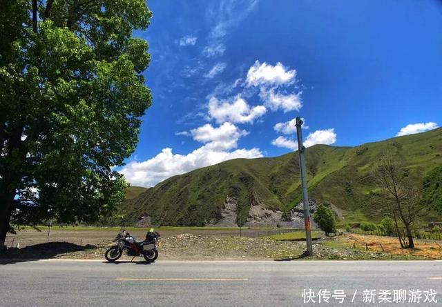 你的宝马标志是不是贴上去的？