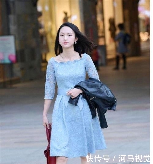 「小姐姐」街拍:一身黑的时尚达人,小姐姐这样穿回头率不敢想啊