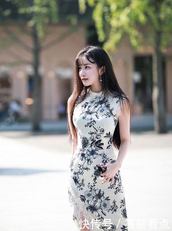  #自信#旗袍并不难驾驭，注意这四点，轻松展现东方女性的独特之美