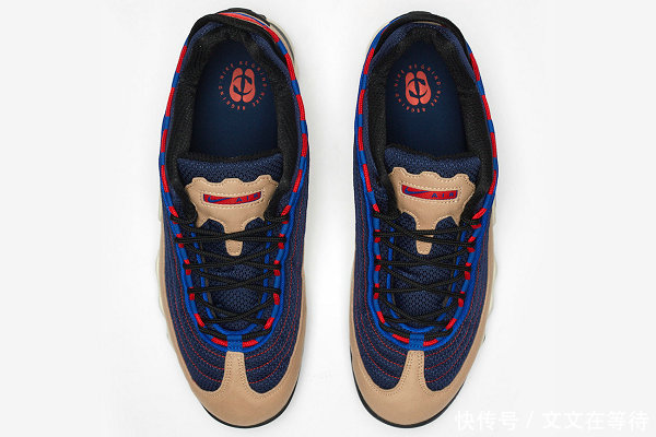  【湖蓝】湖蓝点缀！YEEZY BOOST 700鞋款全新纯白色系配色