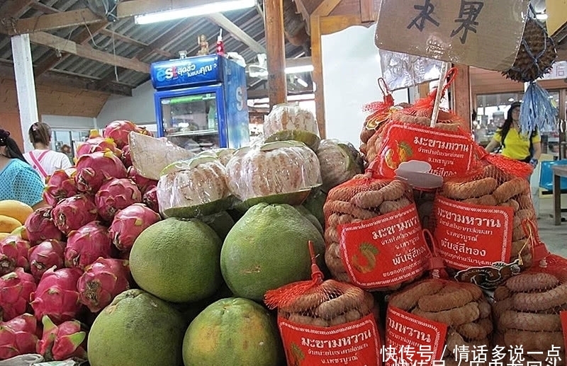 去泰国旅游买水果时，不要接手套，游客：花钱买了教训
