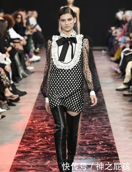 【蝴蝶结】Elie Saab 2020年秋冬系列 清新波点时尚穿出最美高级感