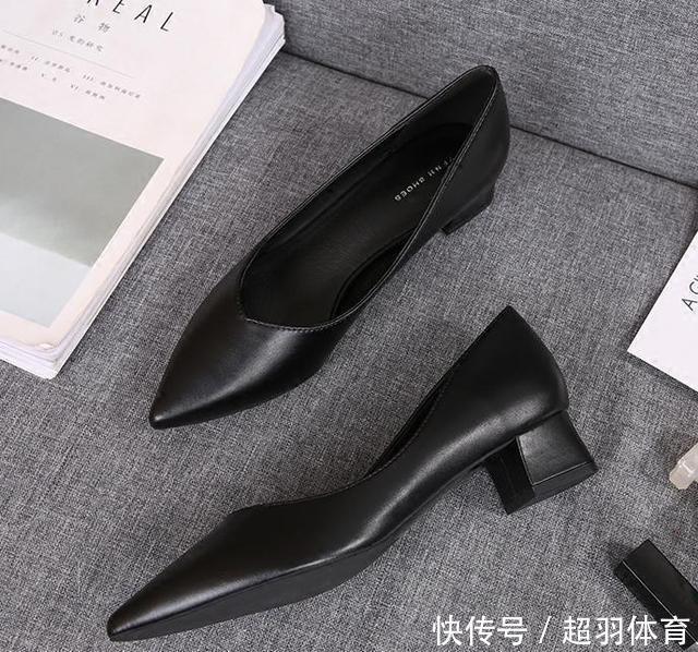 『气质』太惊艳了!老婆用连体裤搭配高跟鞋,穿出了国际名模独有的气质