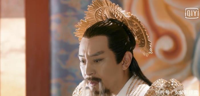 『还要』三生三世:素锦被白浅取走眼睛,被贬若水河,天君为何还要罚她?